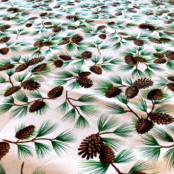 70”x43” white cotton tablecloth with pine cones - Picture 2 of 4